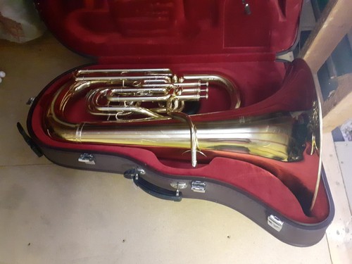 Besson sovereign eeb tuba - besson,