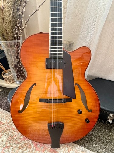 Sadowsky archtop guitar - archtop,