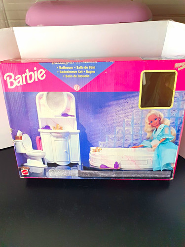 Vintage barbie bathroom - barbie,