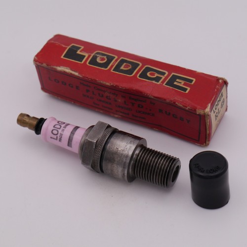 Vintage spark plug lodge - spark, rl49