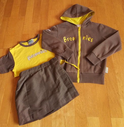Brownies uniform hoodie - brownies, zip