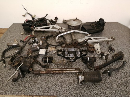Honda vt500 parts - honda,