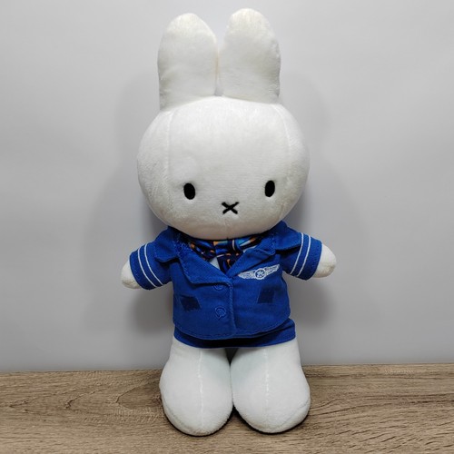 Nijntje miffy flight attendant - miffy,