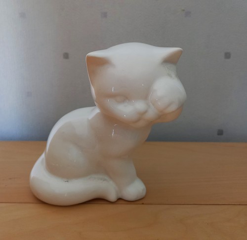 Small white ceramic cat - ceramic,