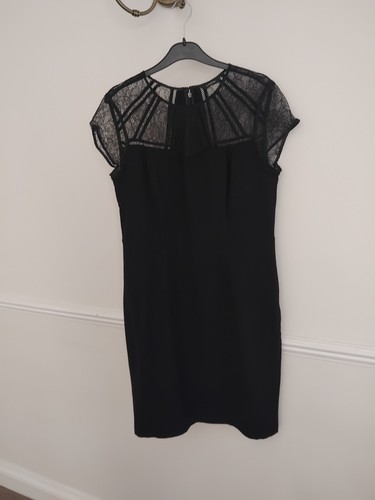 Marks spencer autograph - &,