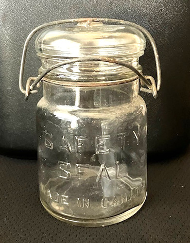 Vtg safety seal pint glass - safety,