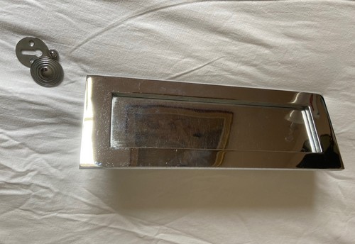 Carlisle brass chrome letter - carlisle,