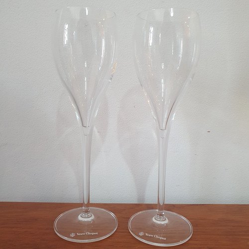 Veuve clicquot champagne - clicquot,