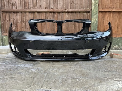 Bmw series e82 e88 - e82, lci