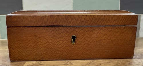 Vintage british tiger oak - british,