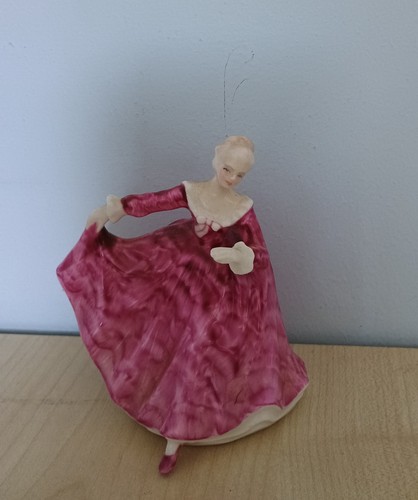Royal doulton figurine kirsty - doulton,