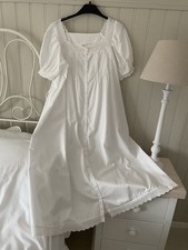 Ladies pure cotton beautiful white vintage style nightdress
