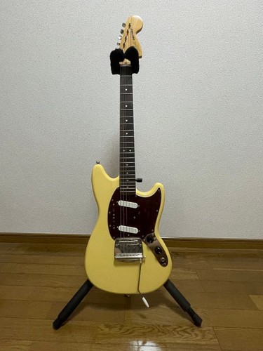 Squier mustang class - squier,