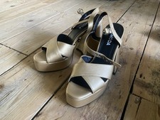 Retro 70s Style Gold Chunky Flared Heel Platform Shoes With Strap Lamoda Size 5