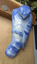 A/F Vintage Oriental Hawk, Falcon Bird Blue & White Wall Vase / Pocket