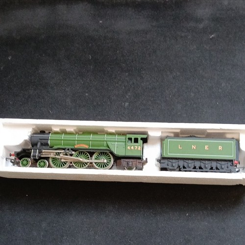Hornby lner 4472 - 1:76,