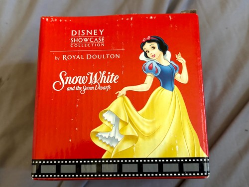 Royal doulton disney showcase - royal,