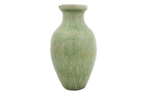 Chinese celadon glazed vase - celadon-glazed,