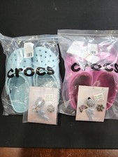 Both Blue and Pink pairs