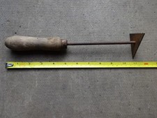 Vintage Triangular Decorators Shave Hook Paint Scraper - long handle