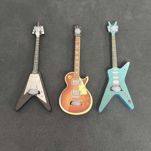 Scale wooden guitar - scale,