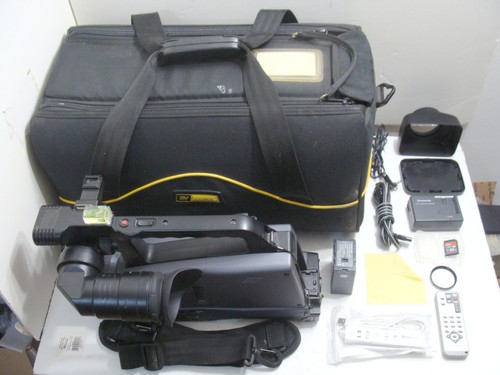 Panasonic hmc70p 3ccd - panasonic,