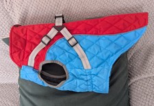 NEW Size L Fleece Lined Winter Dog Coat. Heavy duty clips / harness, full zip.