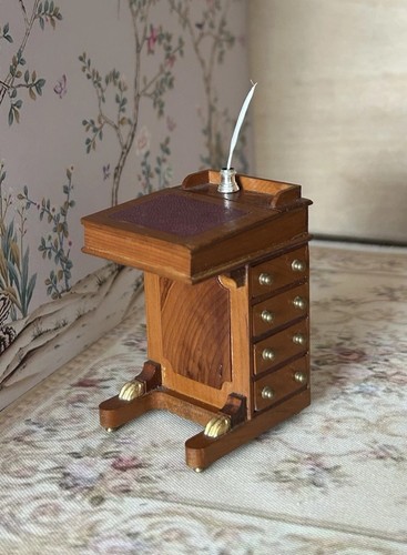 Dolls house miniature - house,