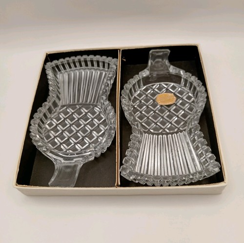Vintage ashtray thistle shaped - vintage,