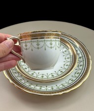 Antique Bisto (Bishop &