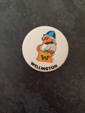 WELLINGTON - The Wombles Pin Badge - Vintage - 1970s - EX