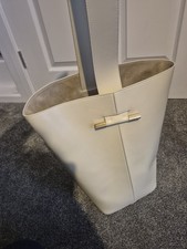 Victoria Beckham Large Dia