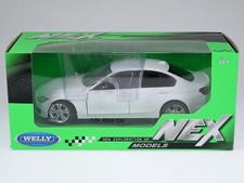 WELLY BMW 3 SERIES 335i F30 SALOON WHITE 1/24 SCALE DIECAST MODEL REPLICA CAR