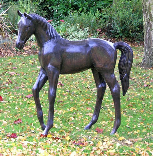 Metal standing foal - standing, garden