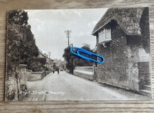 High street pewsey - high,