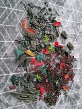 Plastic Toy Soldiers and