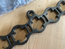 Job Lot 4 Cast Steel Brackets To Make suspended HangingPots Pans Clothes Airer 