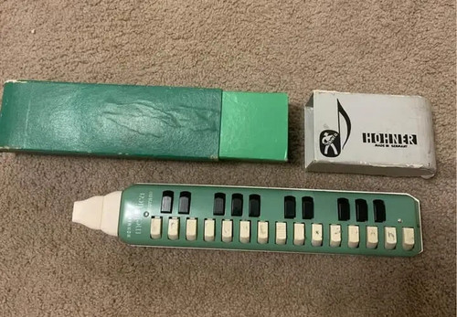 Vintage hohner melodica - hohner,