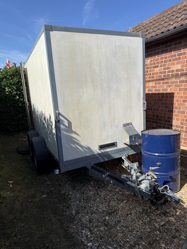 Knott 2500kg cargo box - cargo,