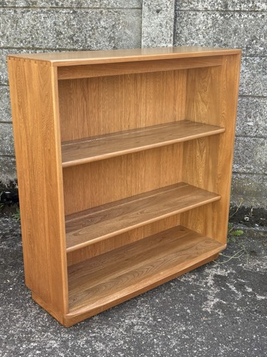 Stunning modern ercol windsor - ercol,