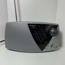 Roberts R9904 3-Band Portable