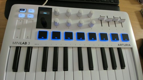 Arturia minilab white 25 - arturia,
