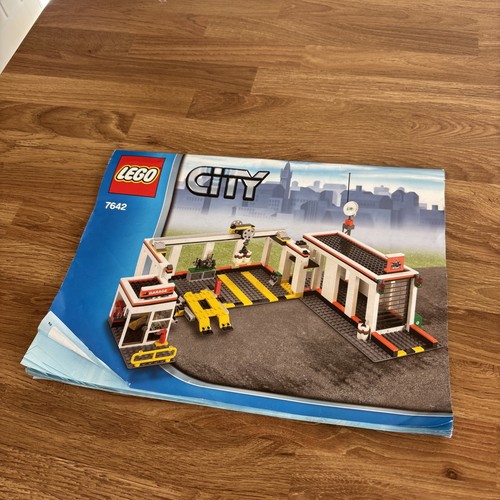 Lego 7642 garage instruction - garage,