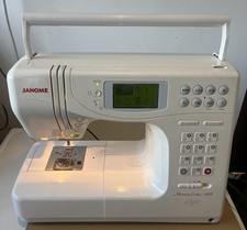 Janome Memory craft 4900 Sewing Machine