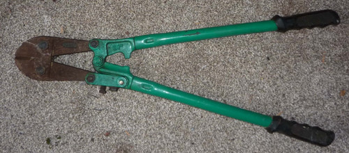 Bolt cutters - 24",