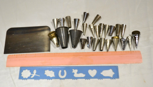 Vintage metal nozzles - metal,