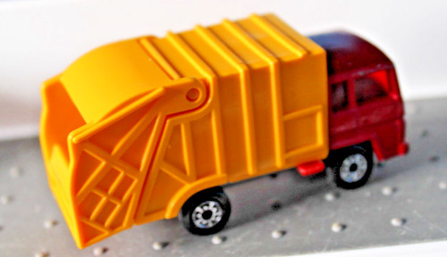 Matchbox refuse truck - , no