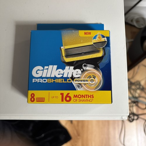 Gillette proshield razor - gillette,
