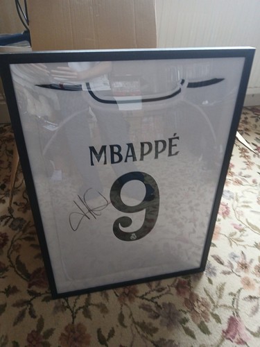 Framed kylian mbappe signed - framed,