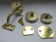 TRADITIONAL STAIR BANNISTER